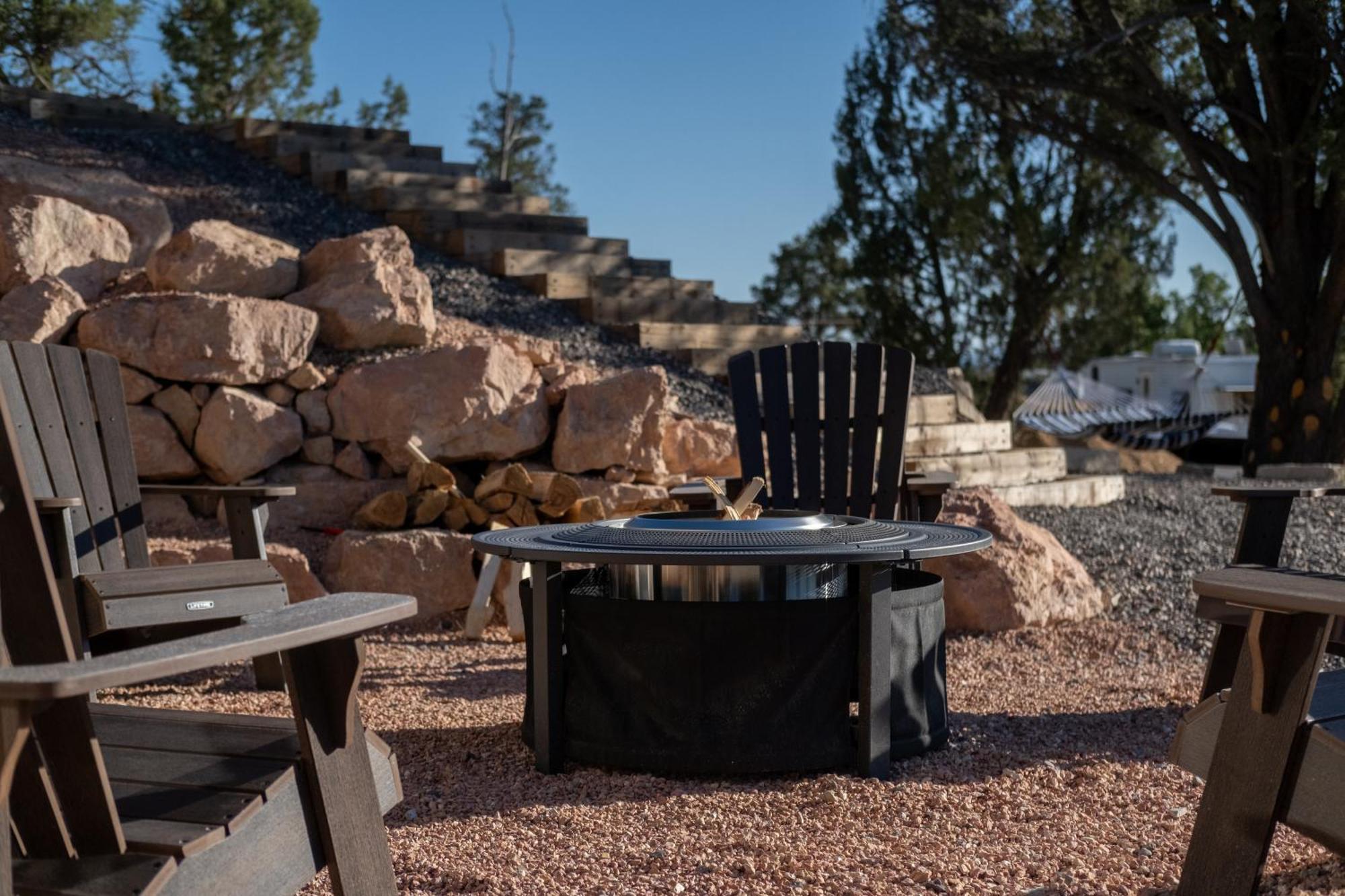 Mountainside Retreat Climbing Zion Bryce 3br Stargazing Firepit Ev Casa de Férias